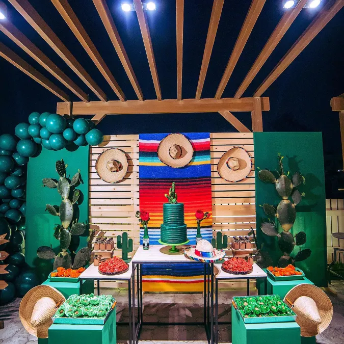 Green Cactus Cake Station