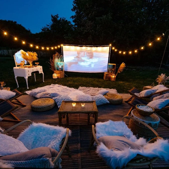 Vintage Vanity Cinema