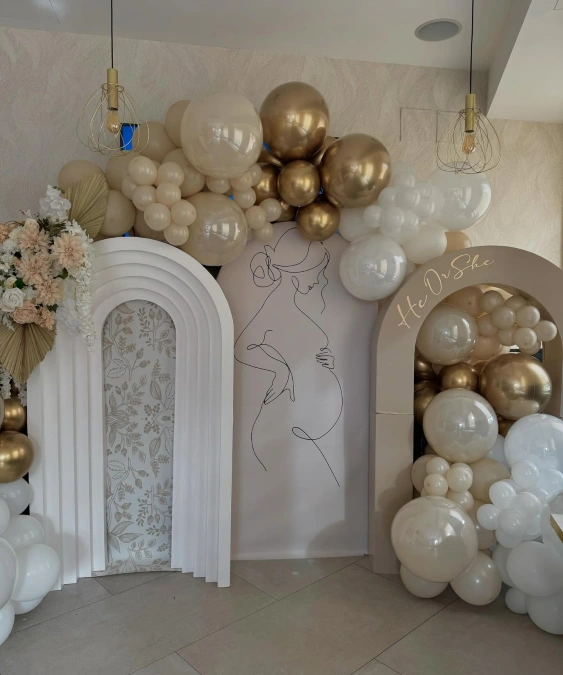 Elegant Neutral Botanical Theme