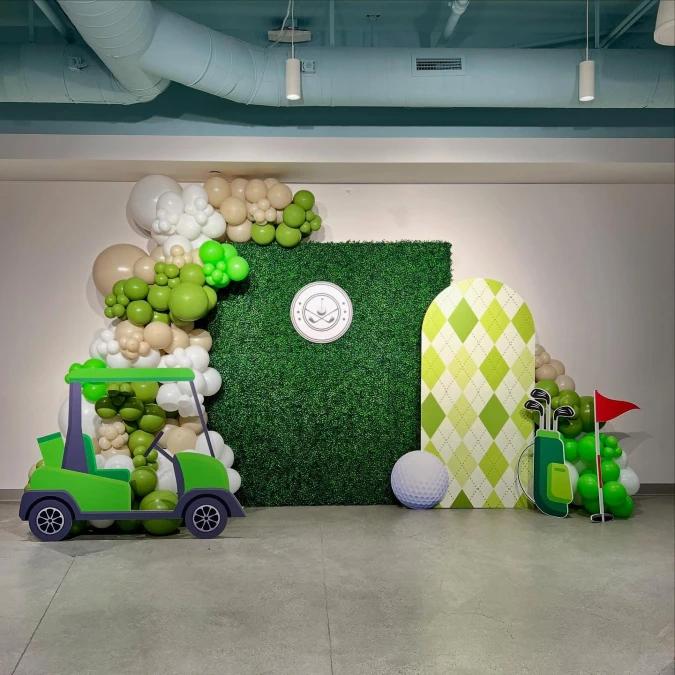 Green Hedge and Argyle Backdrop