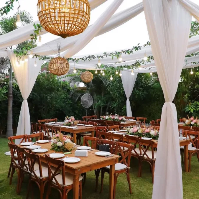 Rustic Garden Canopy Dining