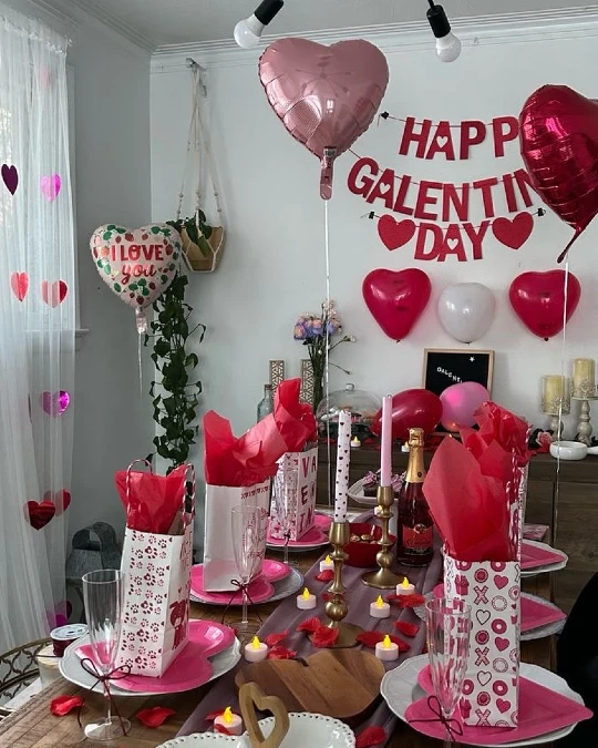 At-Home Galentine’s Dinner Setup